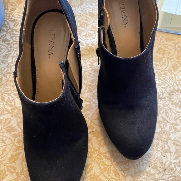 Heeled booties - Picture 3 of 4